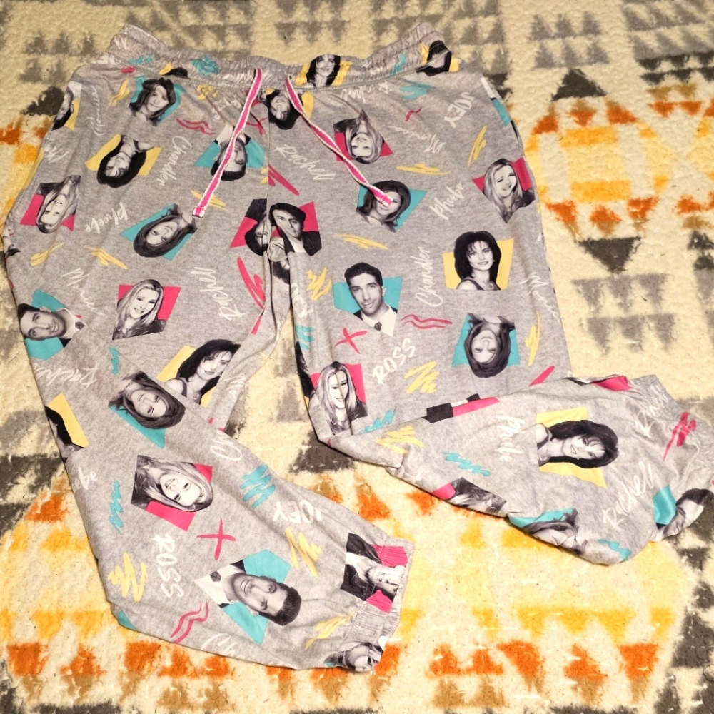 FRIENDS - New Graphic Character Print Pajamas Bottoms